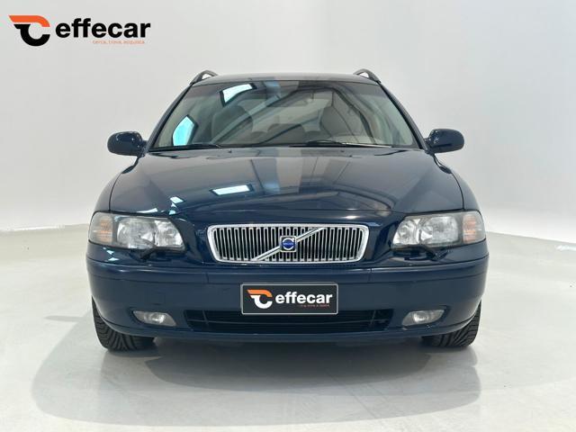 VOLVO V70 2.4i turbo 20V cat AWD T Optima
