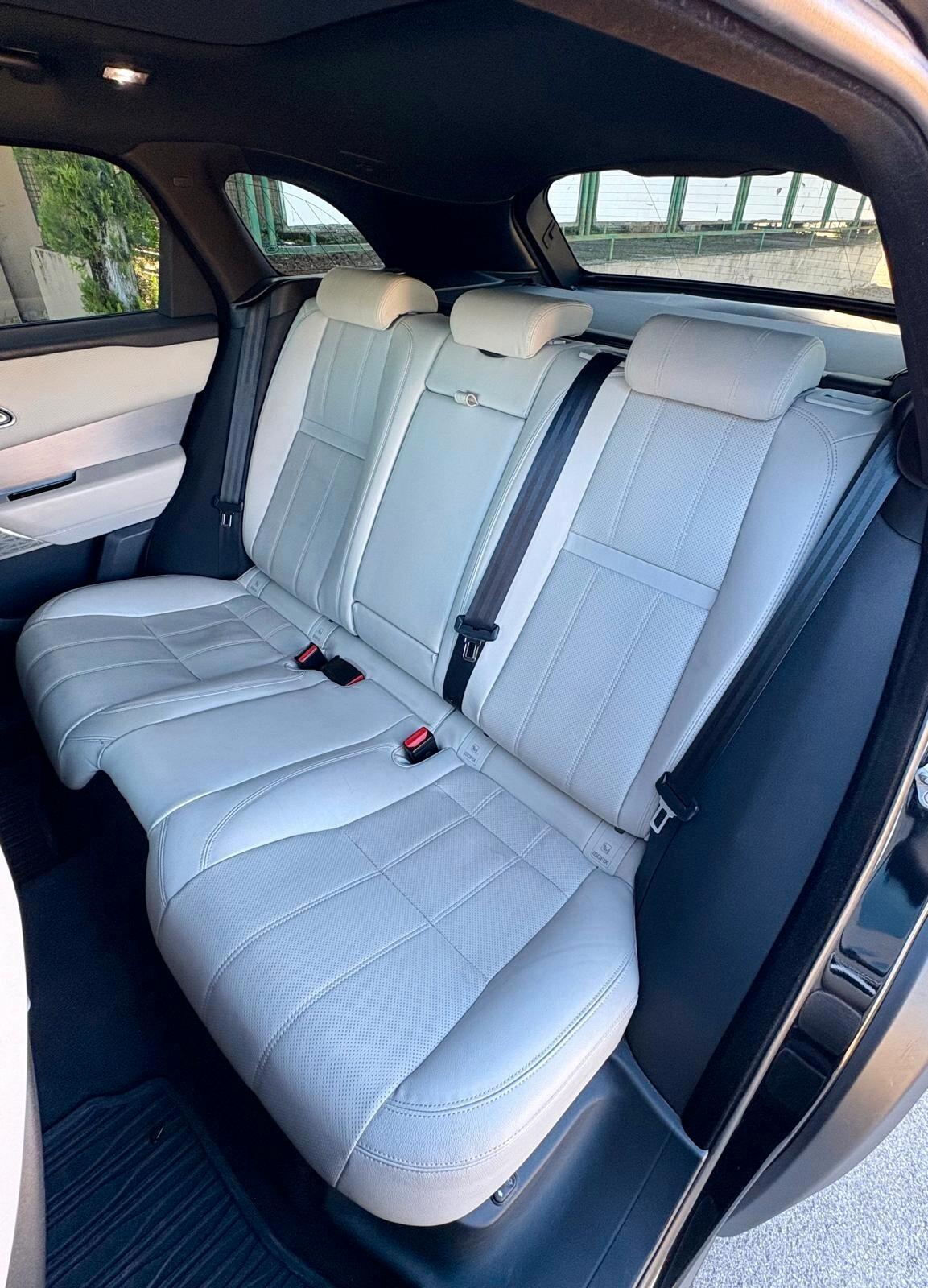 Land Rover Range Velar 2.0D I4 240 CV R-Dynamic SE