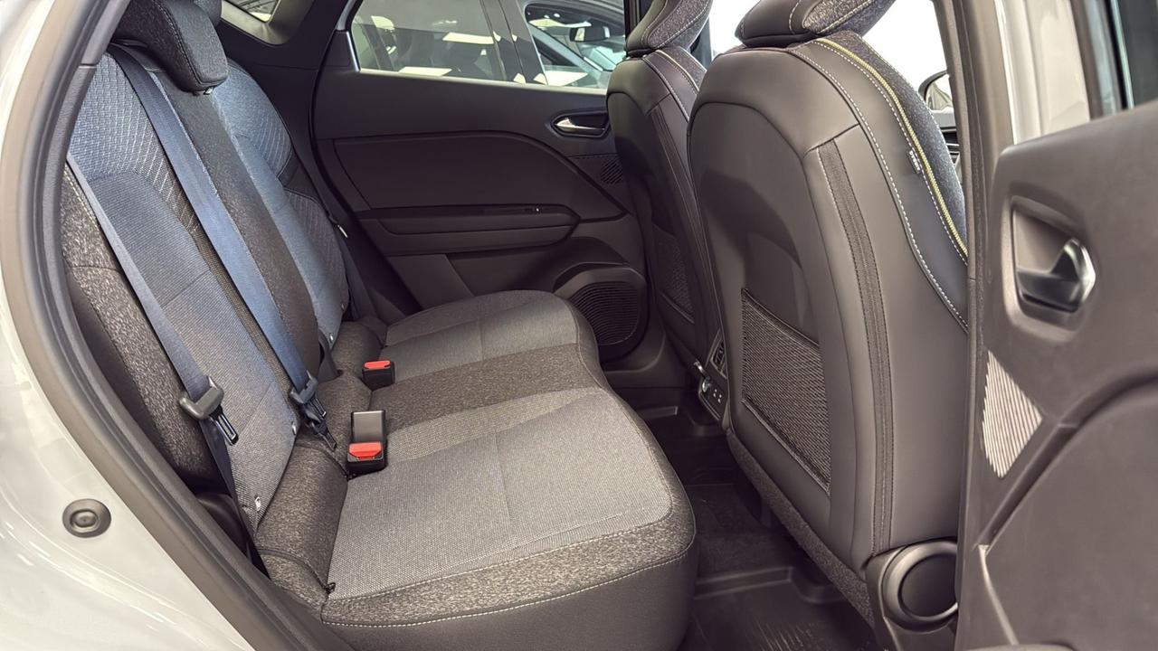 Renault Captur Mild Hybrid 160 CV EDC Techno