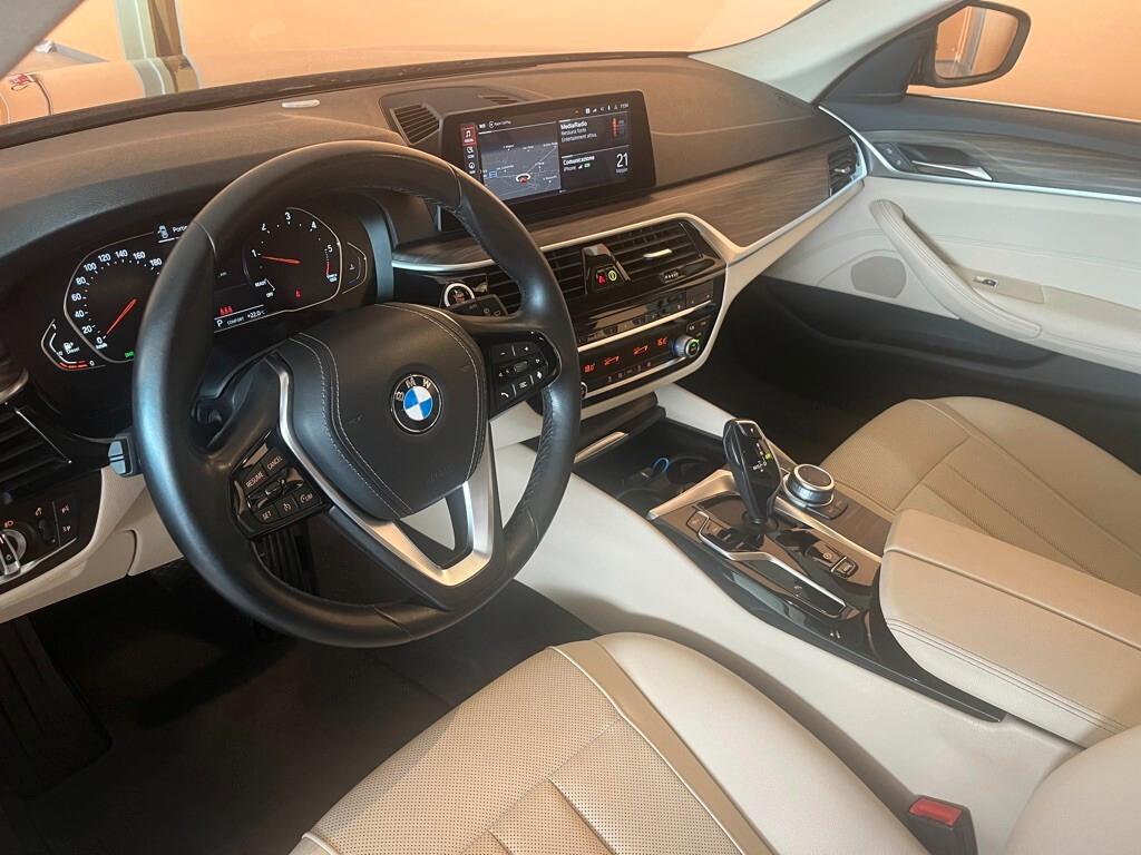 Bmw 520 520d 48V xDrive Touring Business