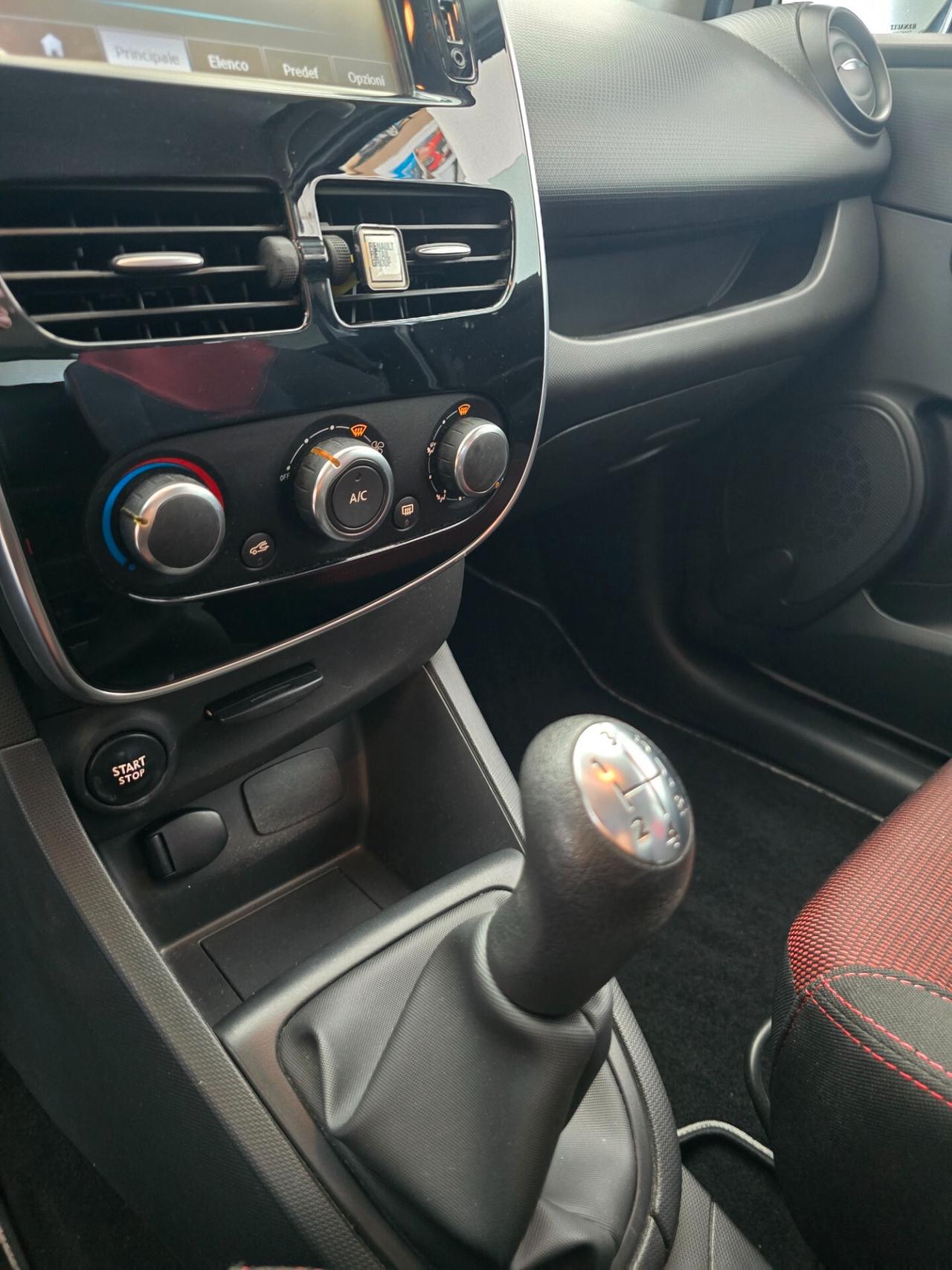 Renault Clio dCi 8V 75 CV Start&Stop 5 porte Energy Duel