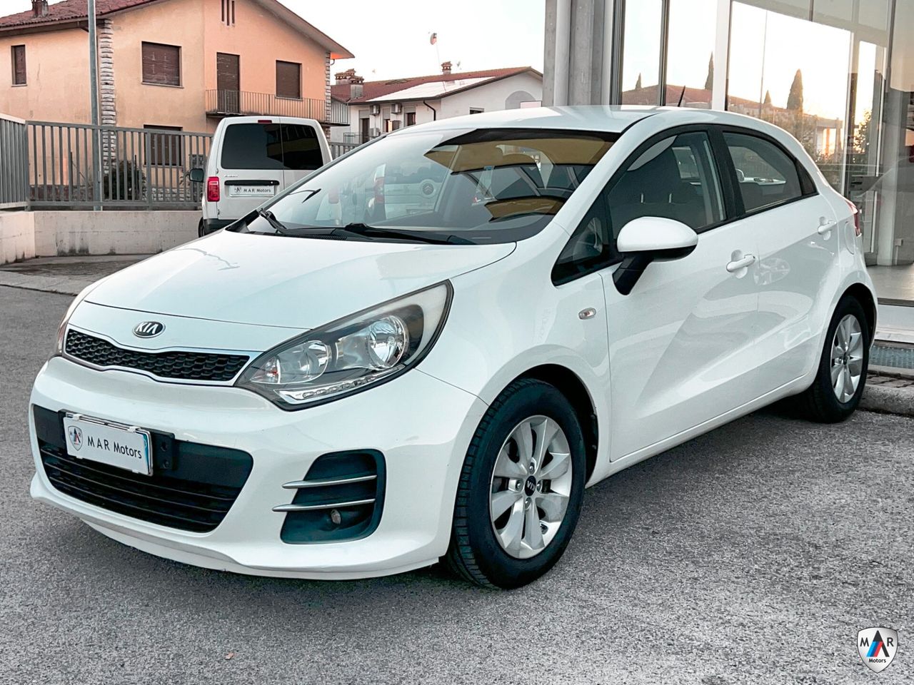 Kia Rio 1.1 CRDi 5p. Cool