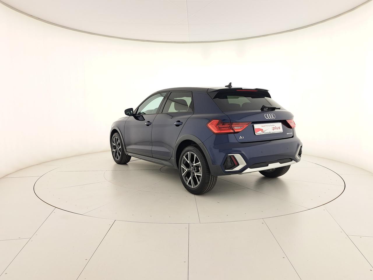 Audi A1 allstreet 30 1.0 tfsi business 116cv s tronic