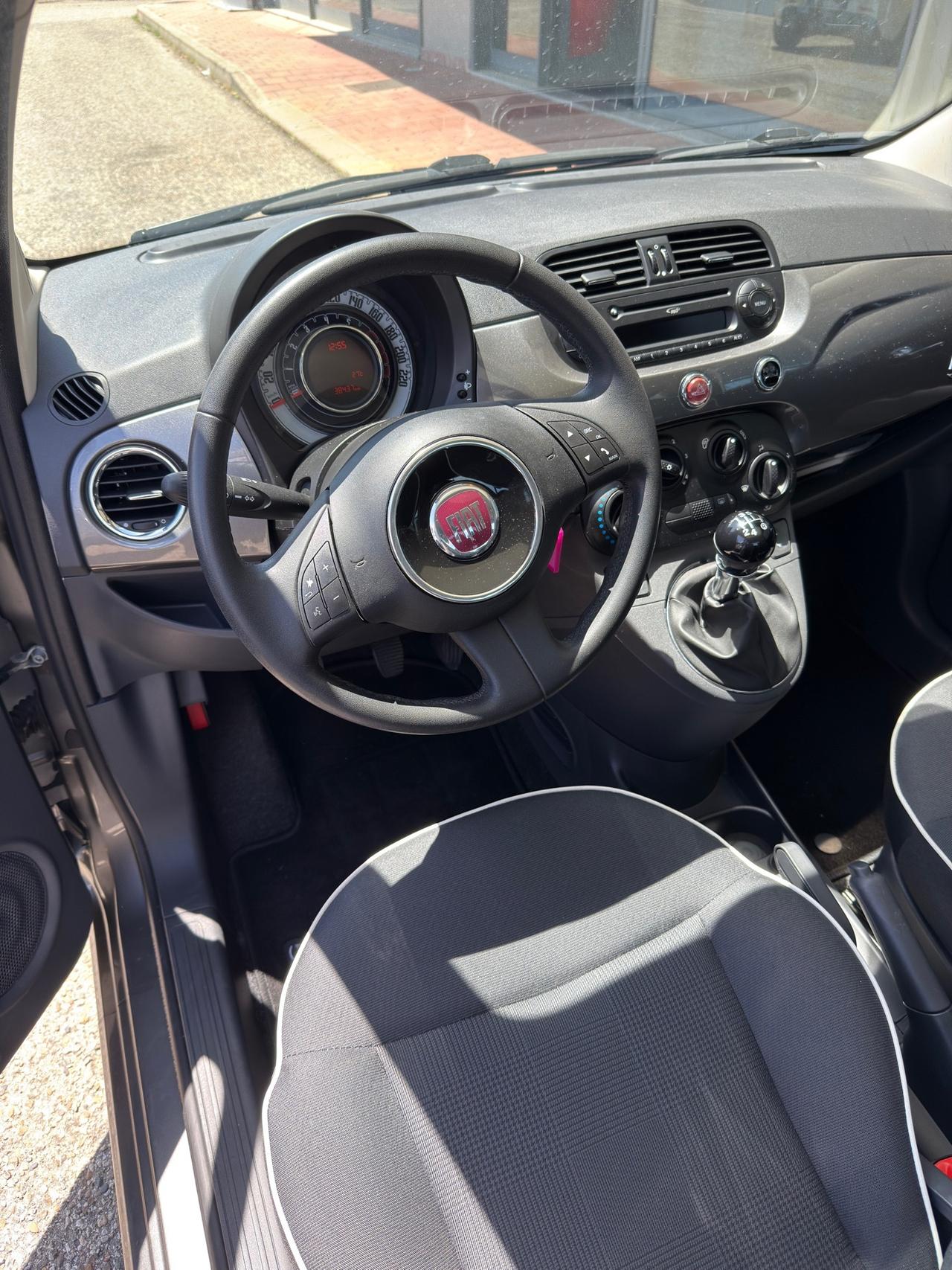 Fiat 500 1.2 Lounge my14" 38000km