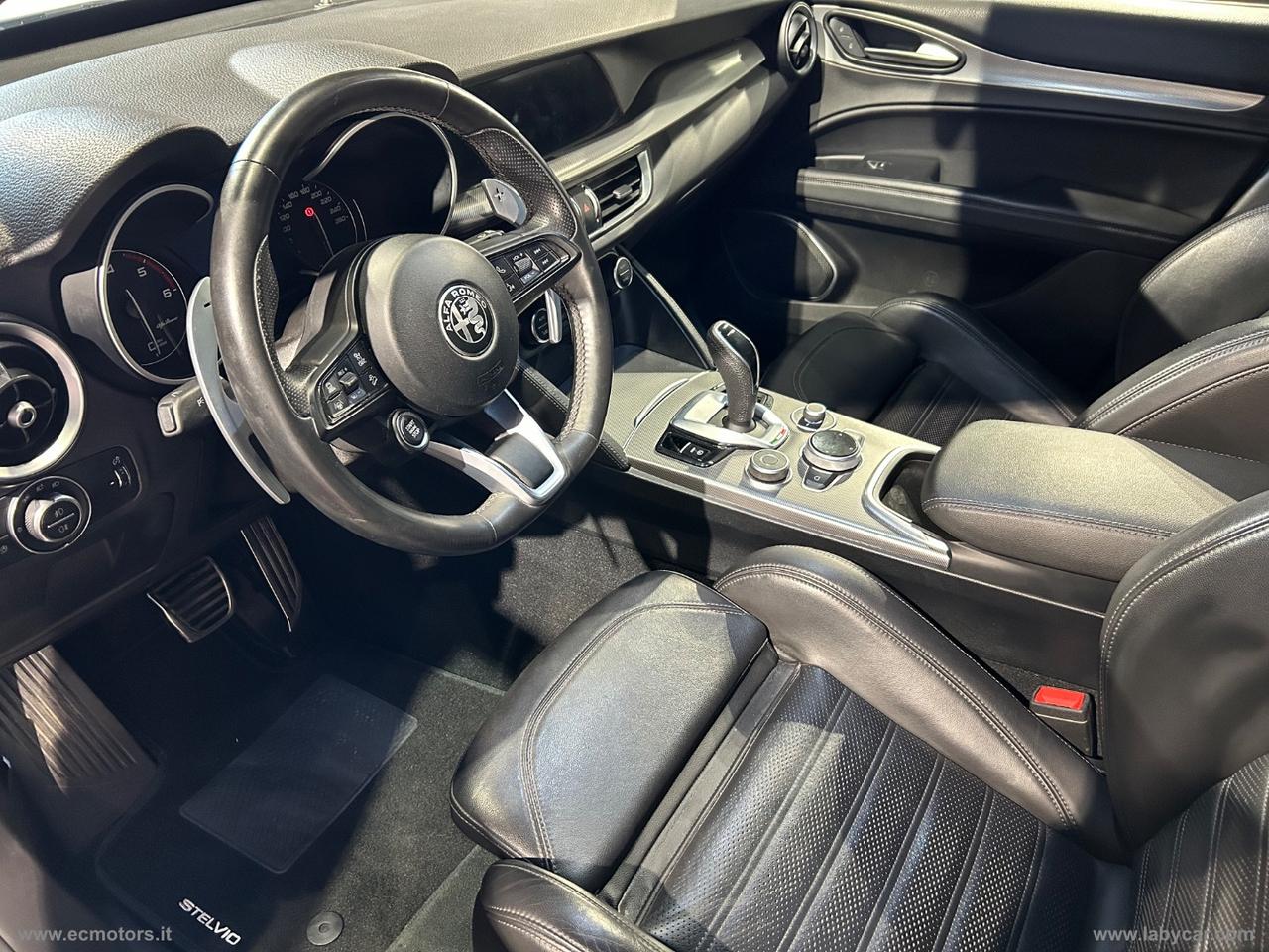 ALFA ROMEO Stelvio 2.2 T.diesel 210CV AT8 Q4 Veloce