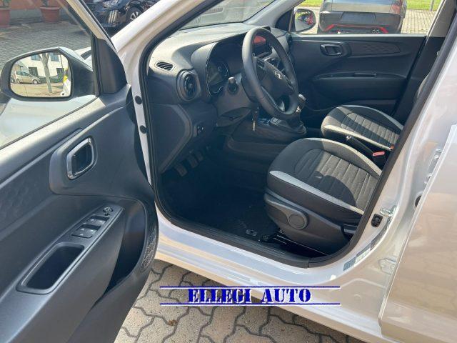 HYUNDAI i10 1.0 63 CV Connectline KM 0