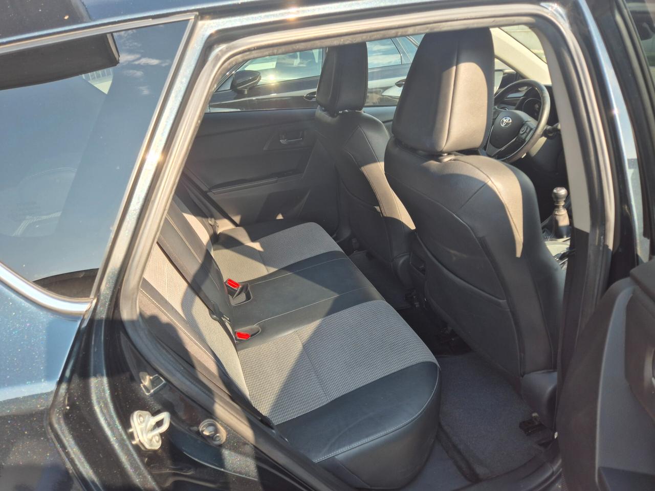 Toyota Auris 1.2 Turbo Lounge TAGLIANDATA REGOLARMENTE