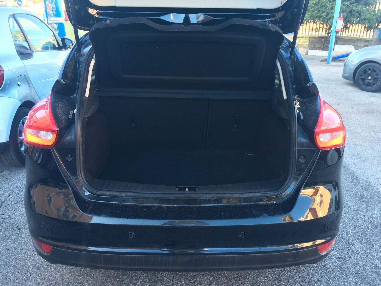 2017 Ford Focus 1.5 TDCi 120 CV Start&Stop Titanium tagliandata con garanzia !