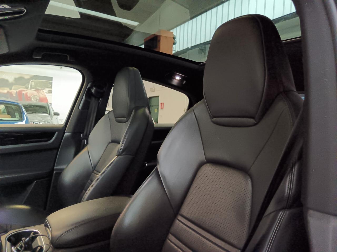 Porsche Cayenne Coupé 3.0 V6