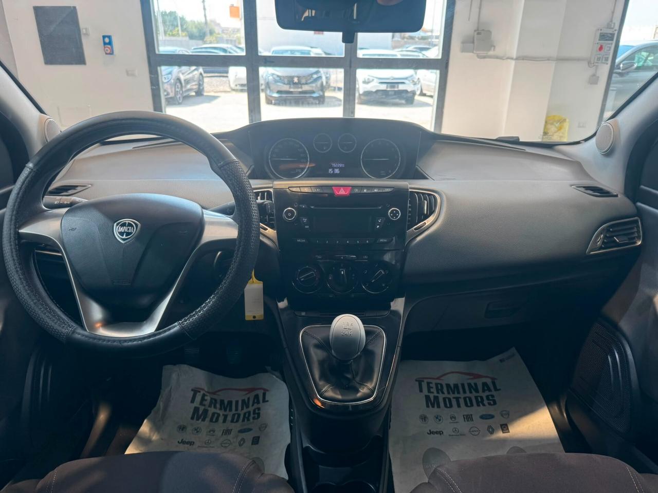 Lancia Ypsilon 1.2 69 CV BENZINA GPL Ecochic