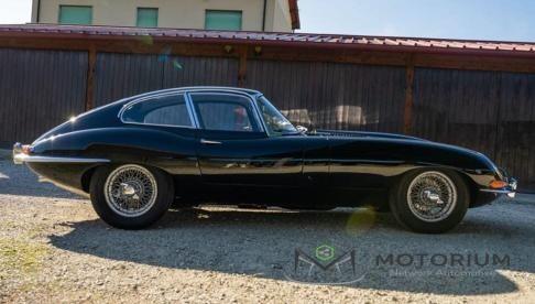 Jaguar E-Type 1 ° Serie 3.8 TARGA ORO 2025