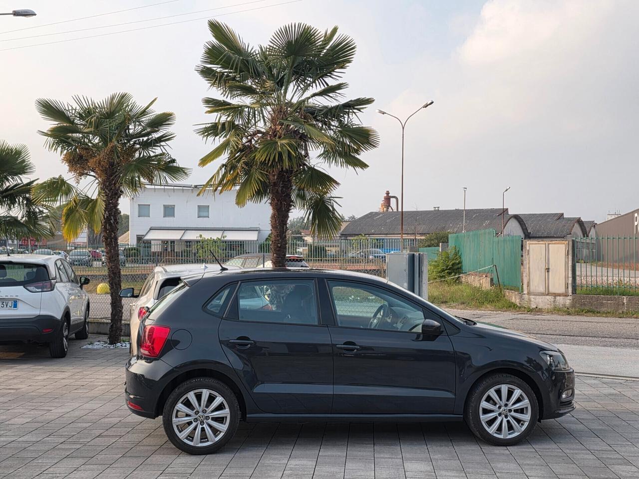 Volkswagen Polo 1.0 benzina 10/2016 pochi km FINANZIABILE