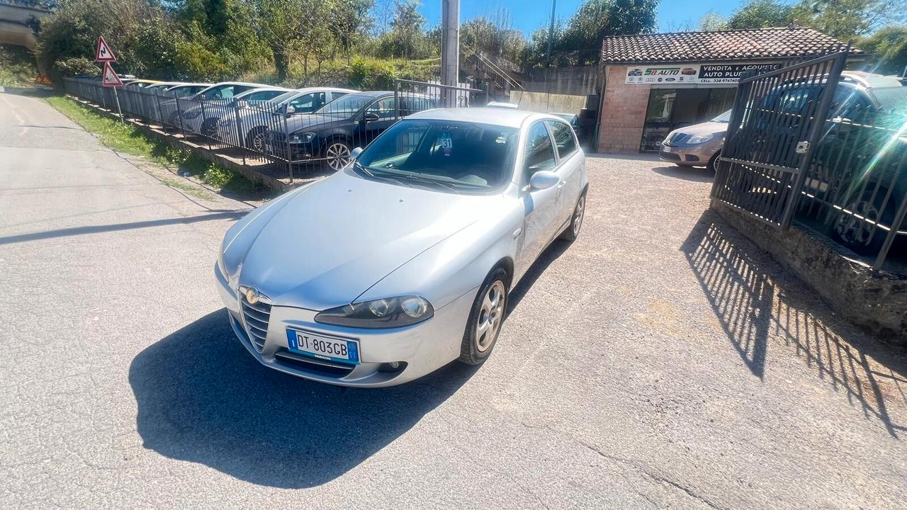 Alfa Romeo 147 1.9 JTD M-JET 16V 5 porte Prog.