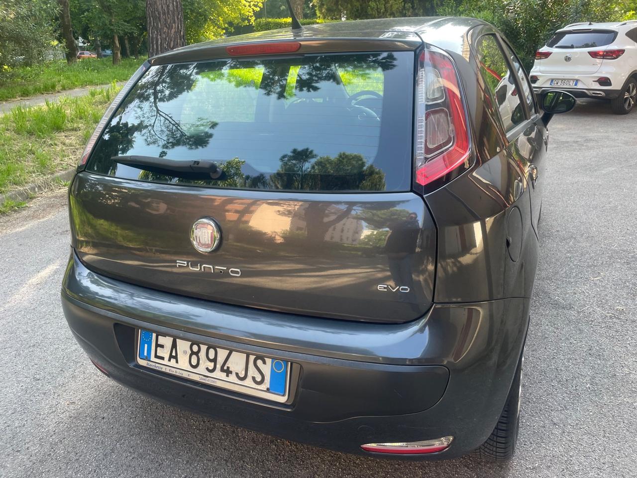 Fiat Punto Evo 1.2 benzina per neo pat pronta al uso