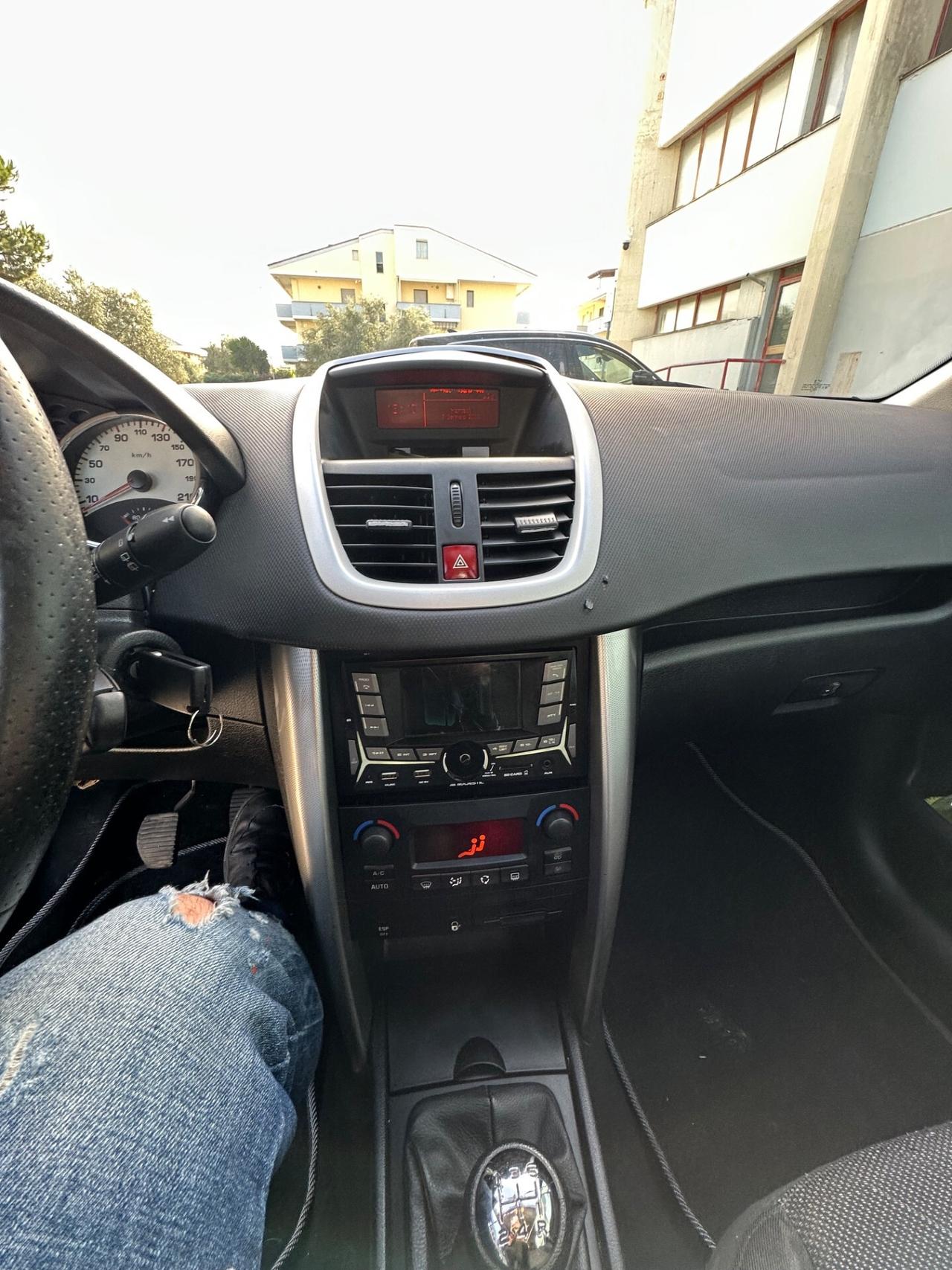 Peugeot 207 1.6 HDi 110CV 5p. 2006 neopatentati