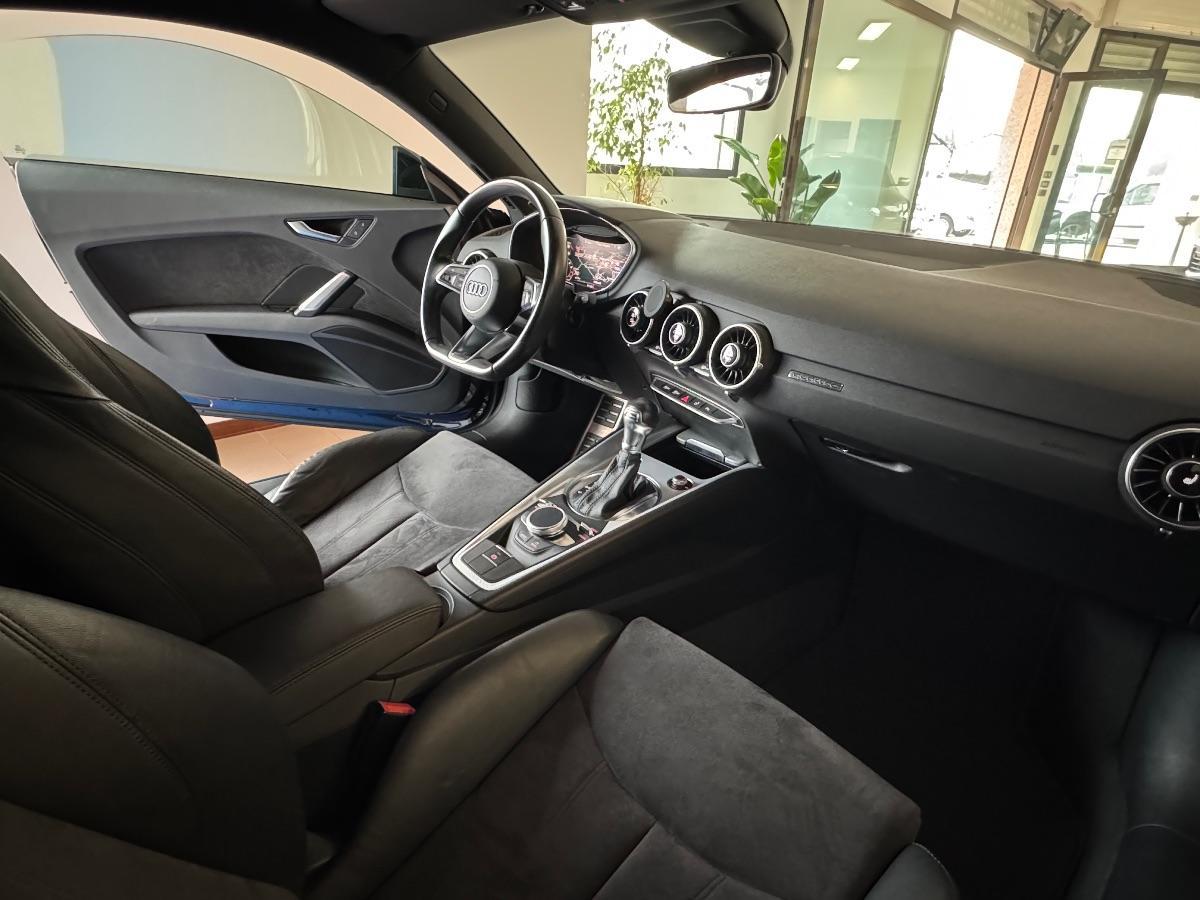 AUDI - TT Coupè - 2.0 TFSI quattro S tronic Design