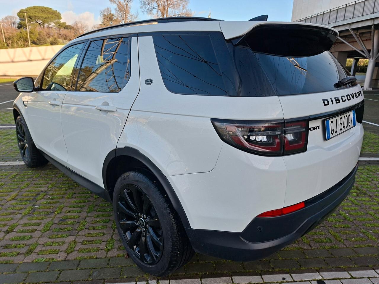 Land Rover Discovery Sport 2.0 TD4 204 CV AWD Auto R-Dynamic HSE