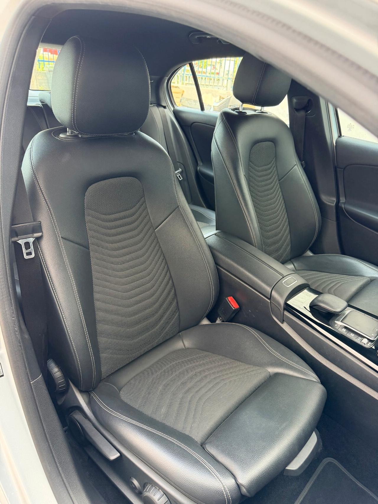MERCEDES BENZ CLASSE A180 CDI AUTOMATICA