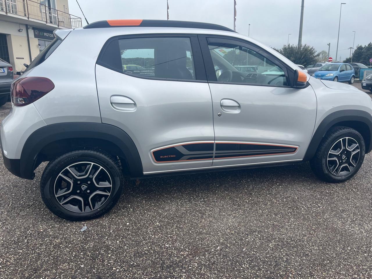 Dacia Spring Electric 45 Business km 25.000 garanzia