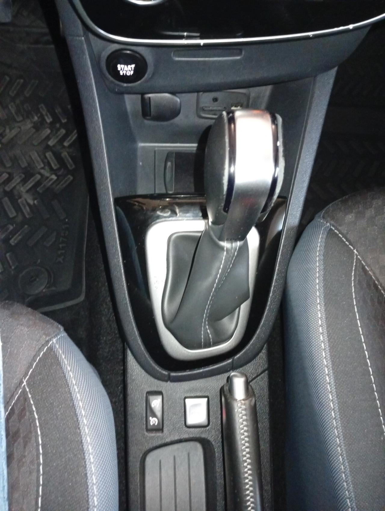 Renault Clio TCe 120CV EDC Start&Stop 5 porte Energy GT