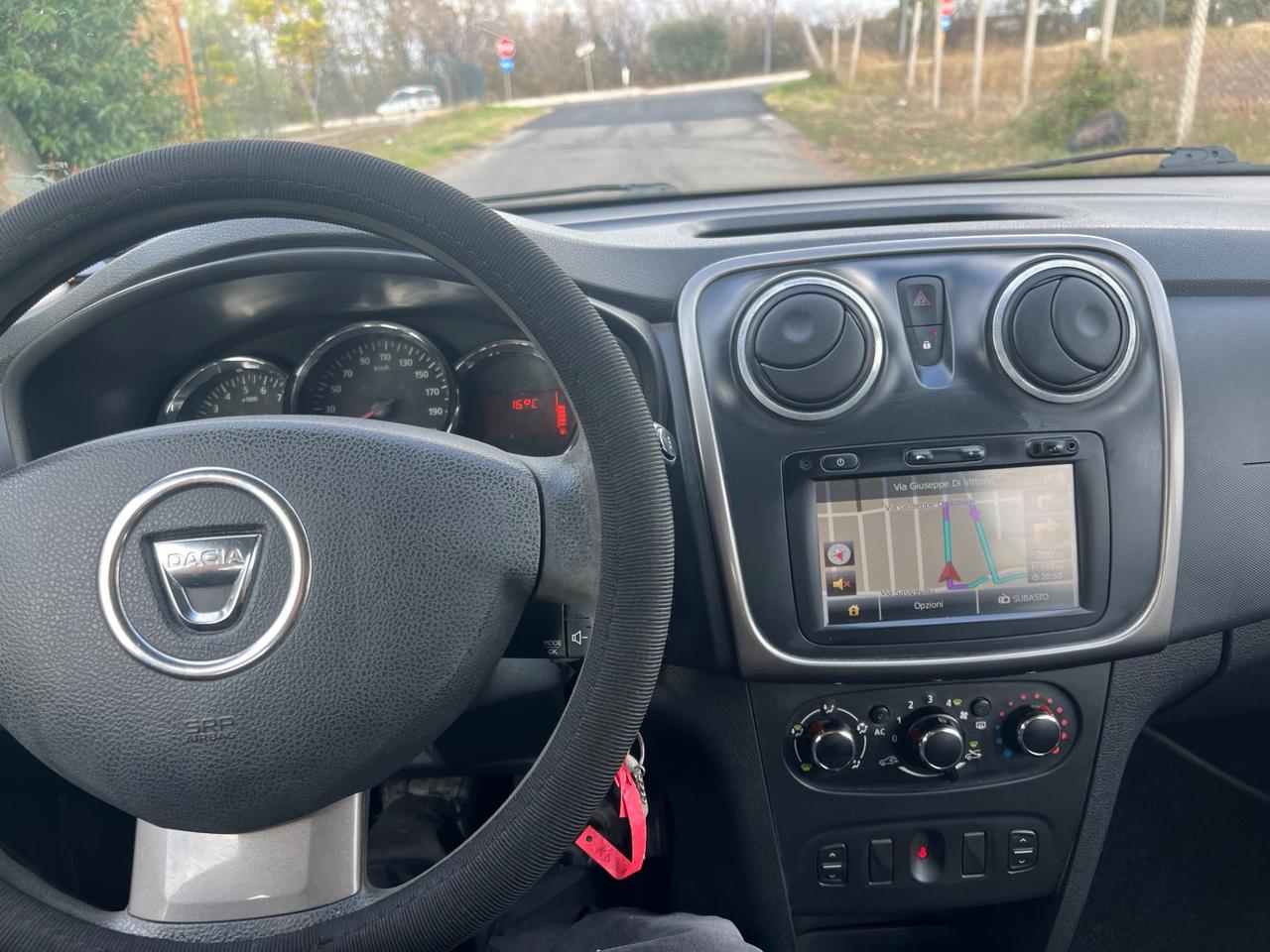 Dacia Sandero 1.2 16V GPL 75CV