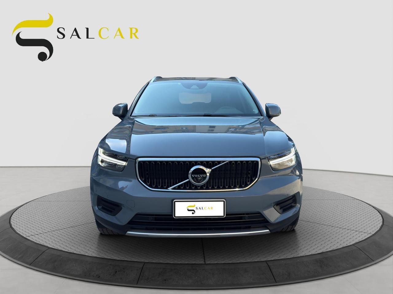 Volvo XC40 2.0 150cv d3 Momentum 2020