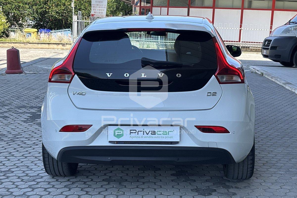 VOLVO V40 D2 1.6 Momentum