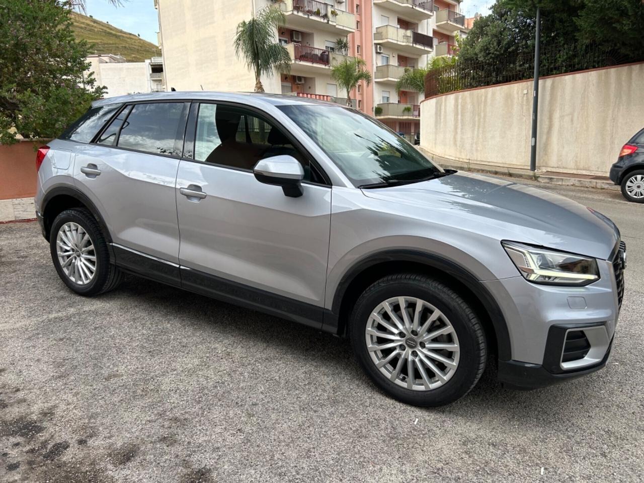 Audi Q2 30 TDI S tronic Admired unico proprietario