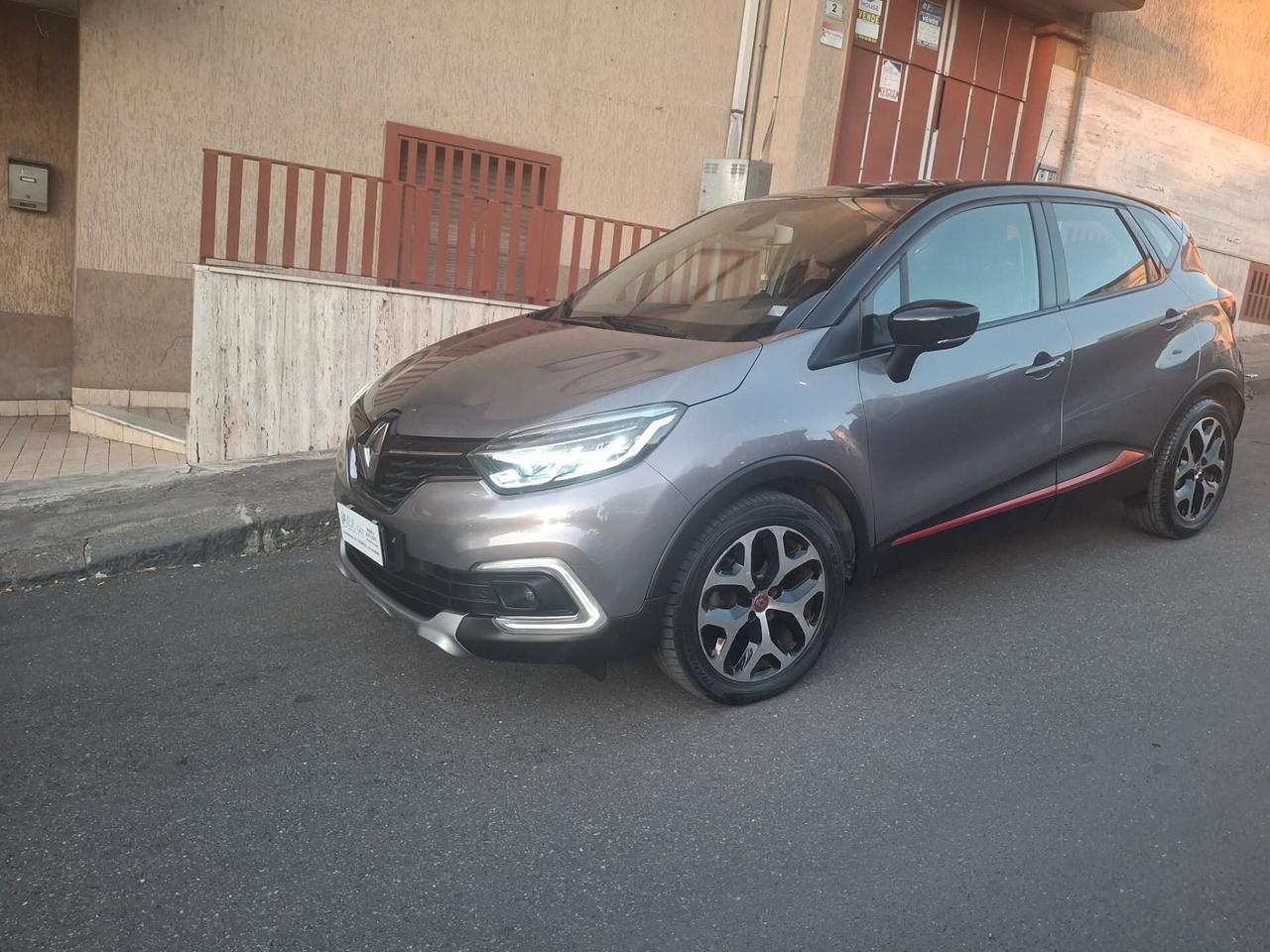 Renault Captur dCi 8V 90 CV Start&Stop Sport Edition2