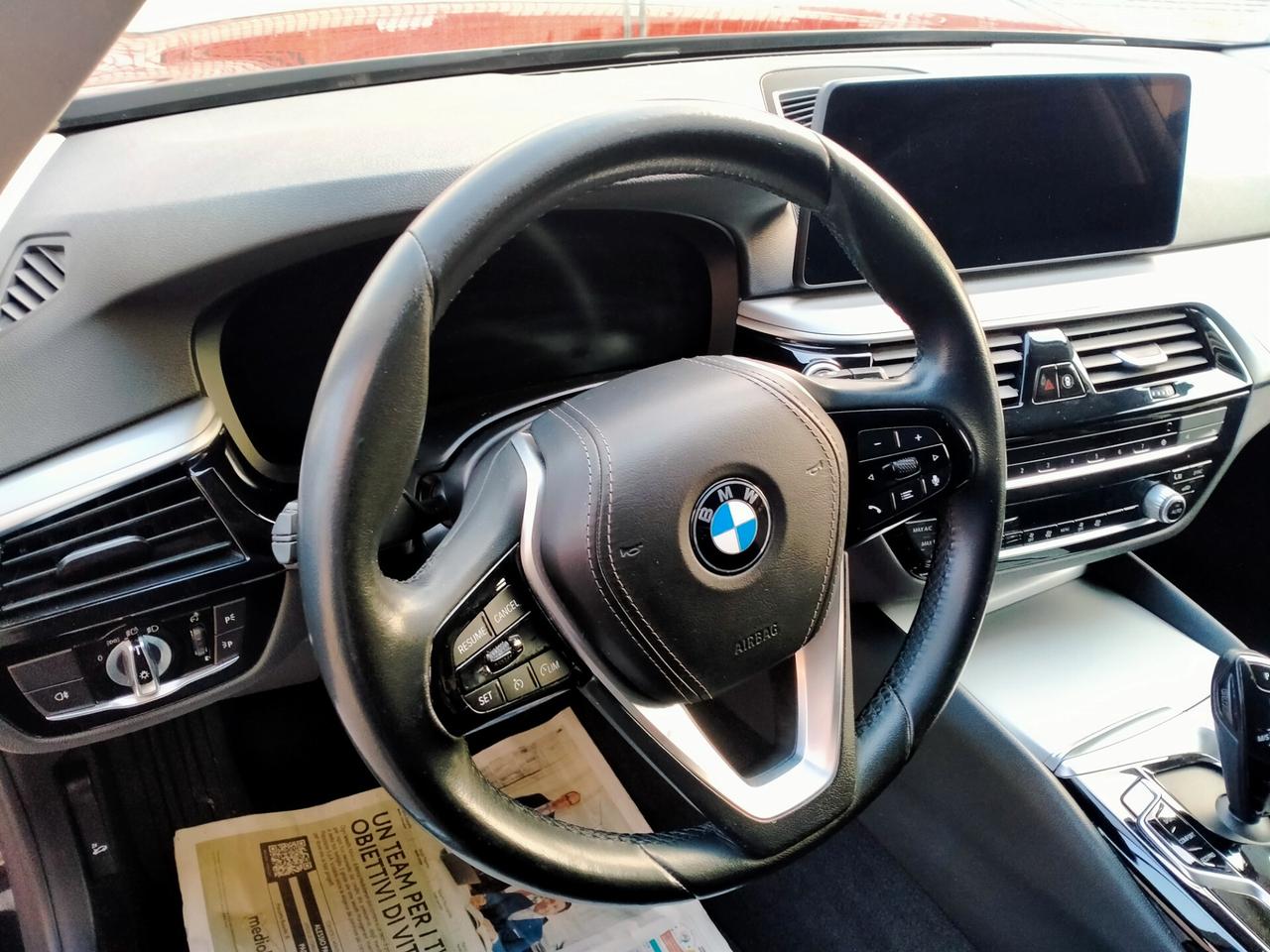 BMW 520 D TOUR. MHEV 48V XDRIVE M.Y.22 LEGA 19 MSPORT / PELLE NERA