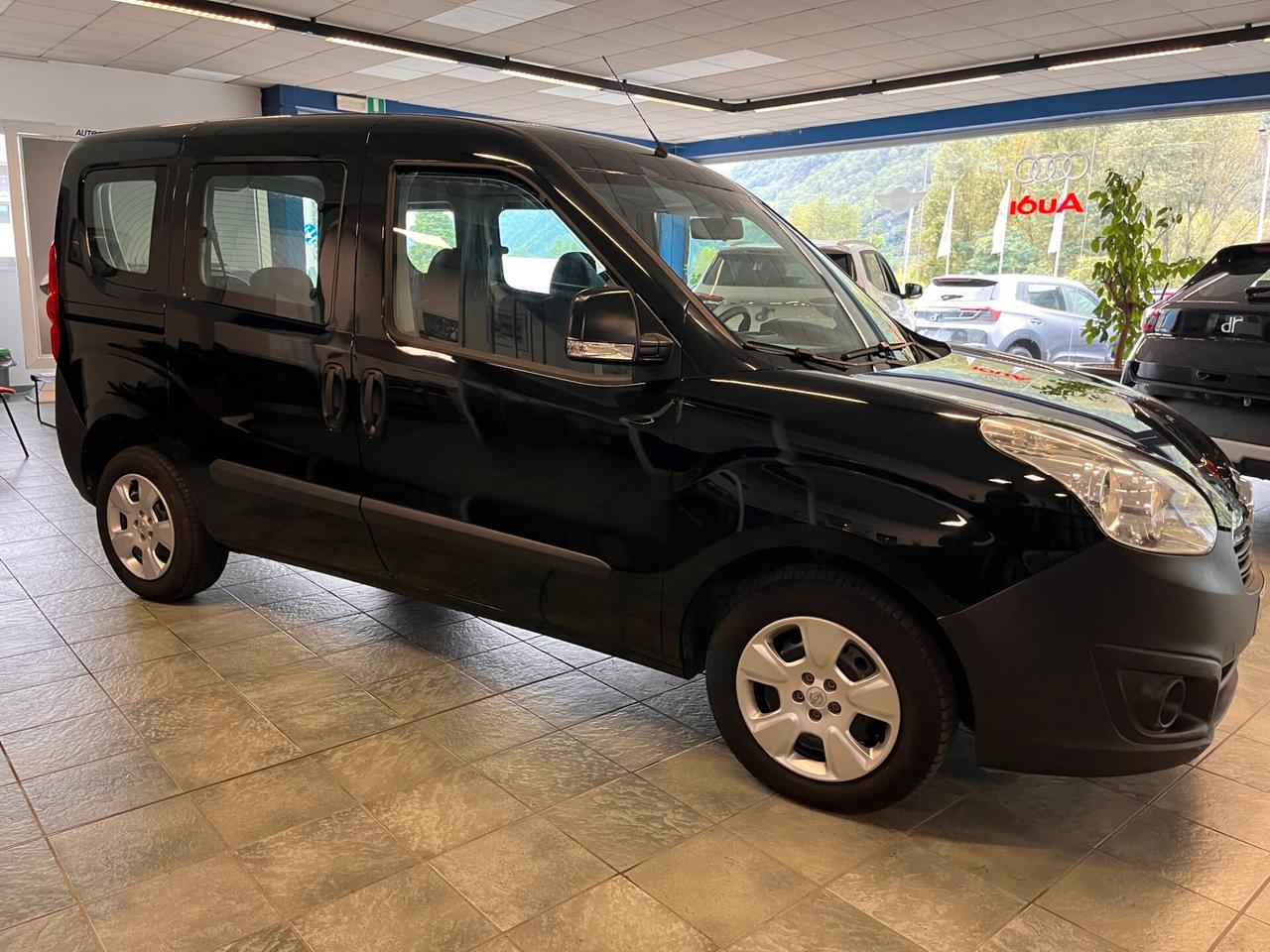 Opel Combo 1.6 CDTI 105CV 5 posti autocarro-IVA ESPOSTA-63000KM