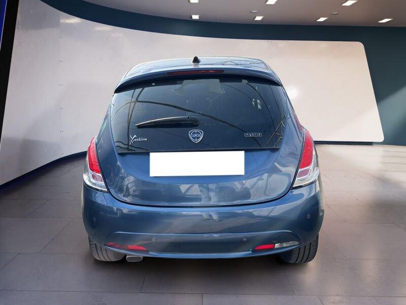 Lancia Ypsilon III 2021 1.0 firefly hybrid Gold s&s 70cv