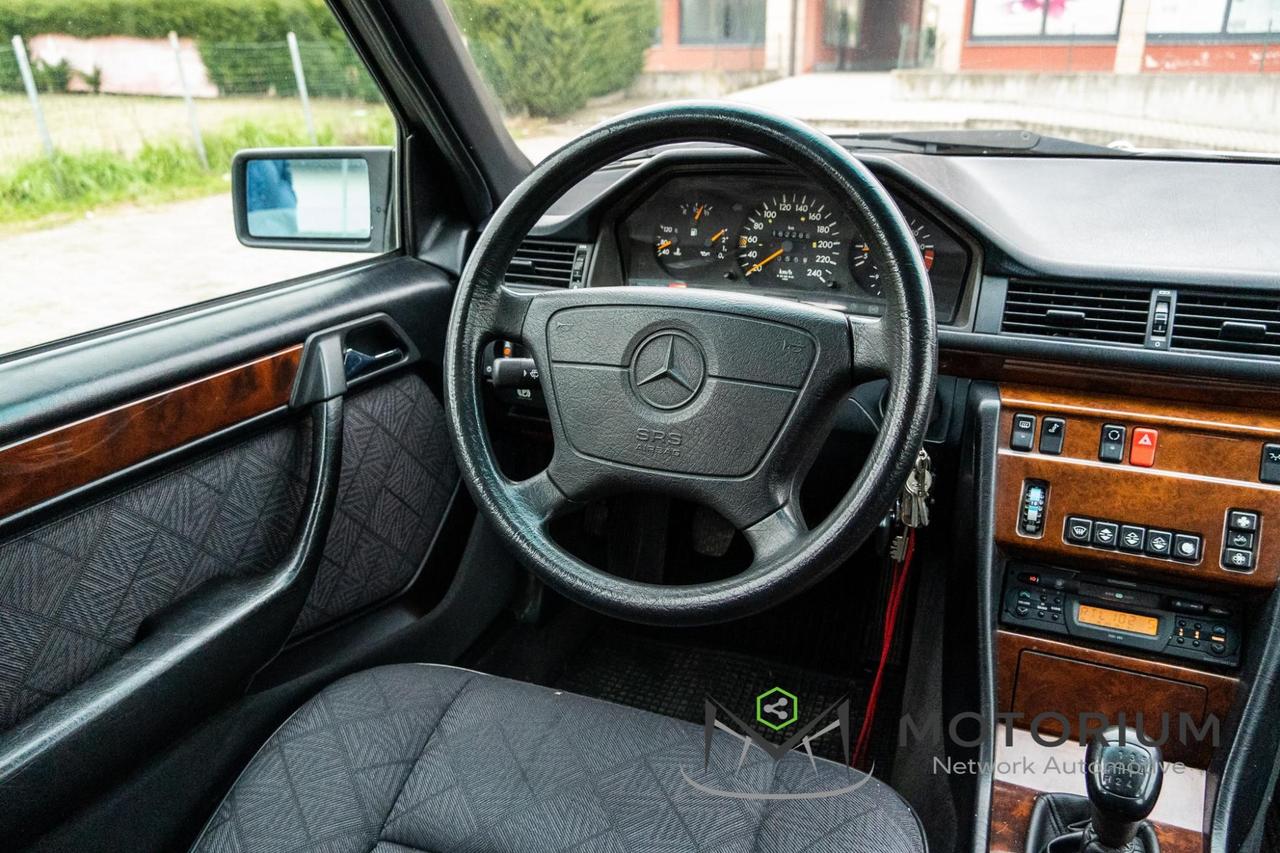 Mercedes E 200 W124 2.0 16v 136CV - ISCRITTA ASI