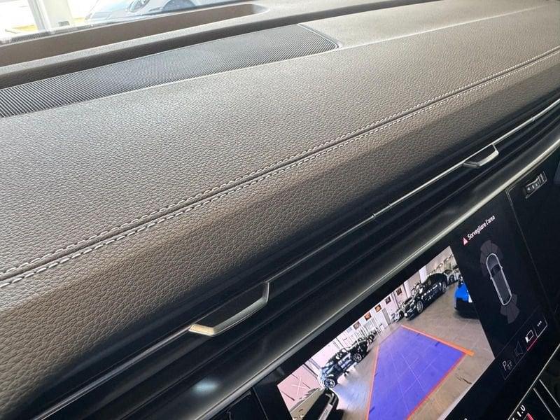 Audi Q8 50 TDI MHEV quattro S Line Plus - IVA Esposta