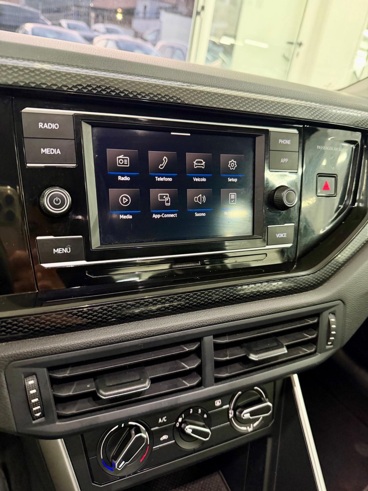 VOLKSWAGEN TAIGO 1.0 Life FINANZIABILE