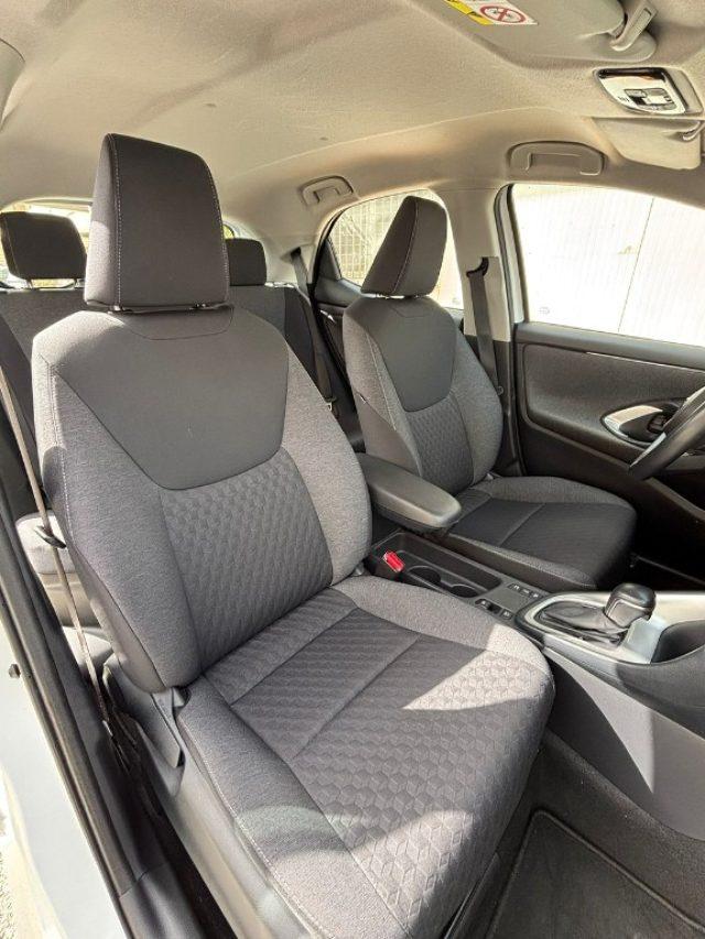 TOYOTA Yaris 1.5 Hybrid 5 porte Business