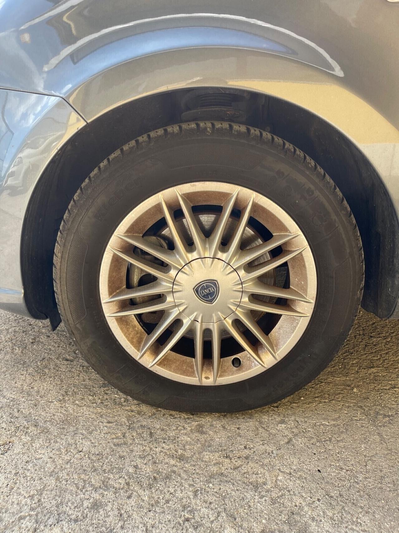 Lancia MUSA 1.3 Mjt 70kw Avenue OK NEOPATENTATI UN