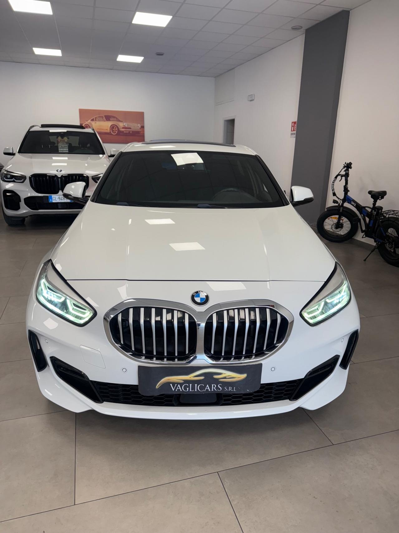 Bmw 116 116d 5p. Msport