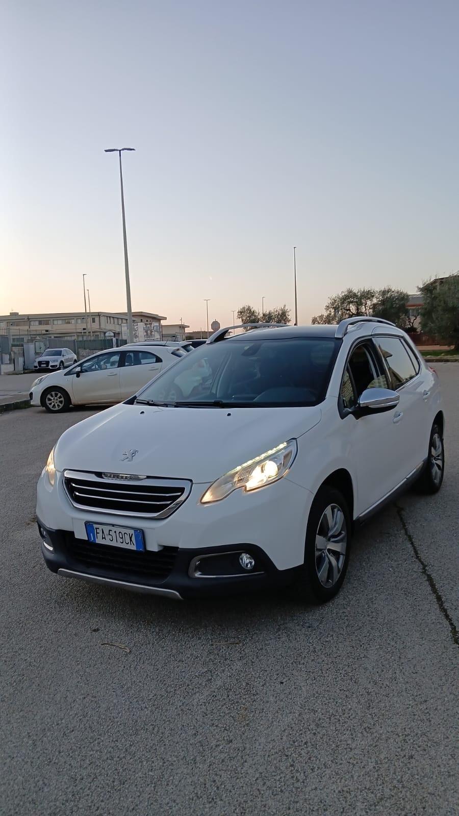 Peugeot 2008 BlueHDi 120 S&S Allure