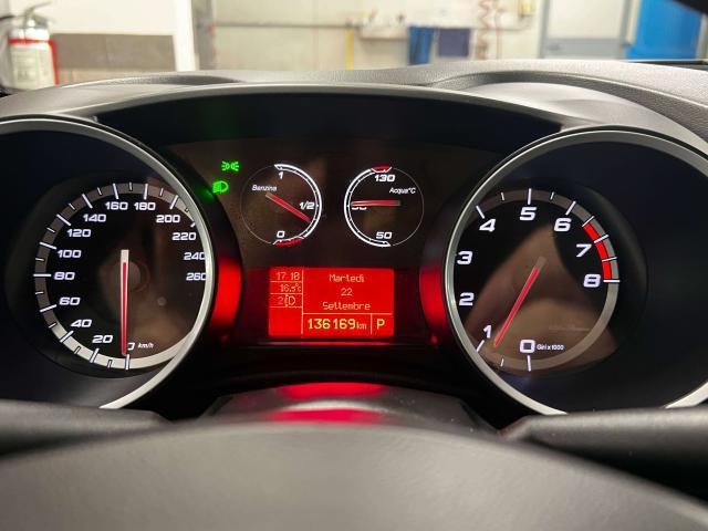 Alfa Romeo Giulietta Giulietta 1.4 t. m.air Distinctive 170cv *TETTO*
