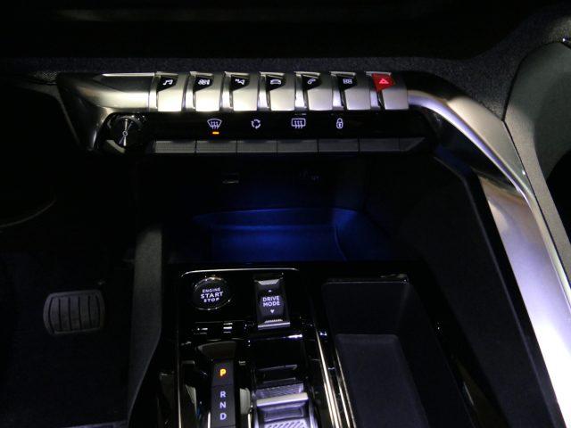PEUGEOT 3008 PureTech Turbo 130 S&S EAT8 Allure Pack