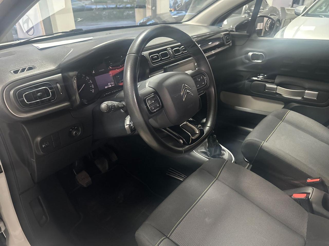 Citroen C3 Shine Pack 1.5 Blue HDi 100 #8403