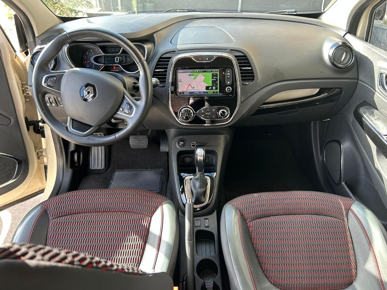 Renault Captur 1.5dCi 90CV ECO2 R-LINK AUTO - 2017