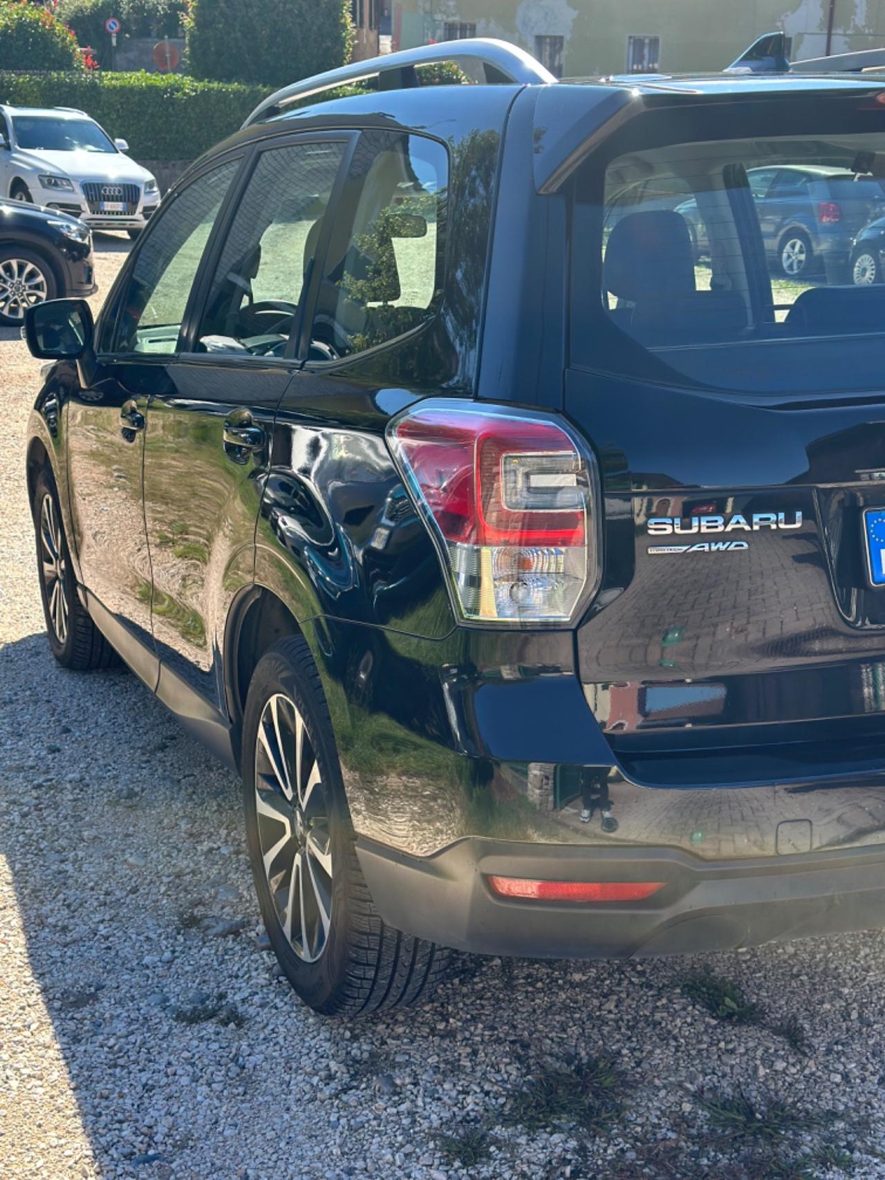 Subaru FORESTER 2.0D SPORT STYLE 4X4 FULLOPT KMCERT