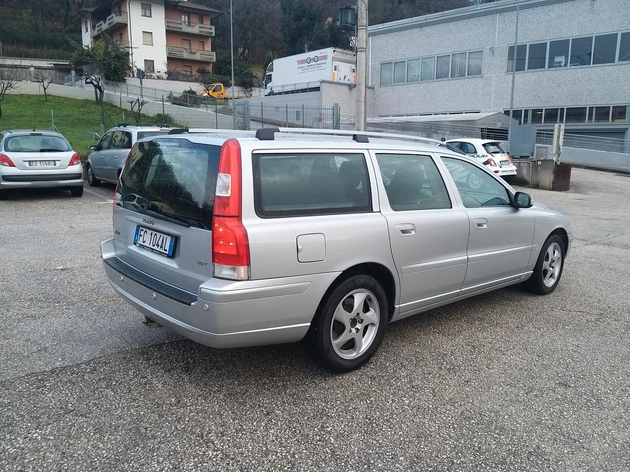Volvo V70 SUMMUM
