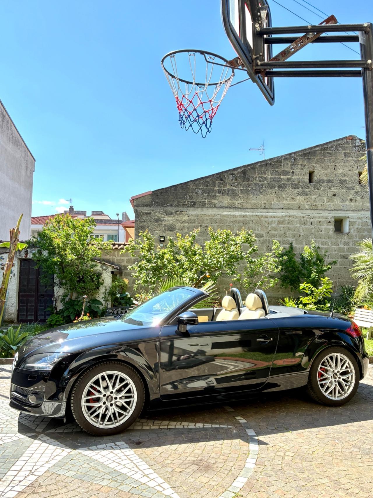 Audi TT Roadster 2.0 TFSI S tronic