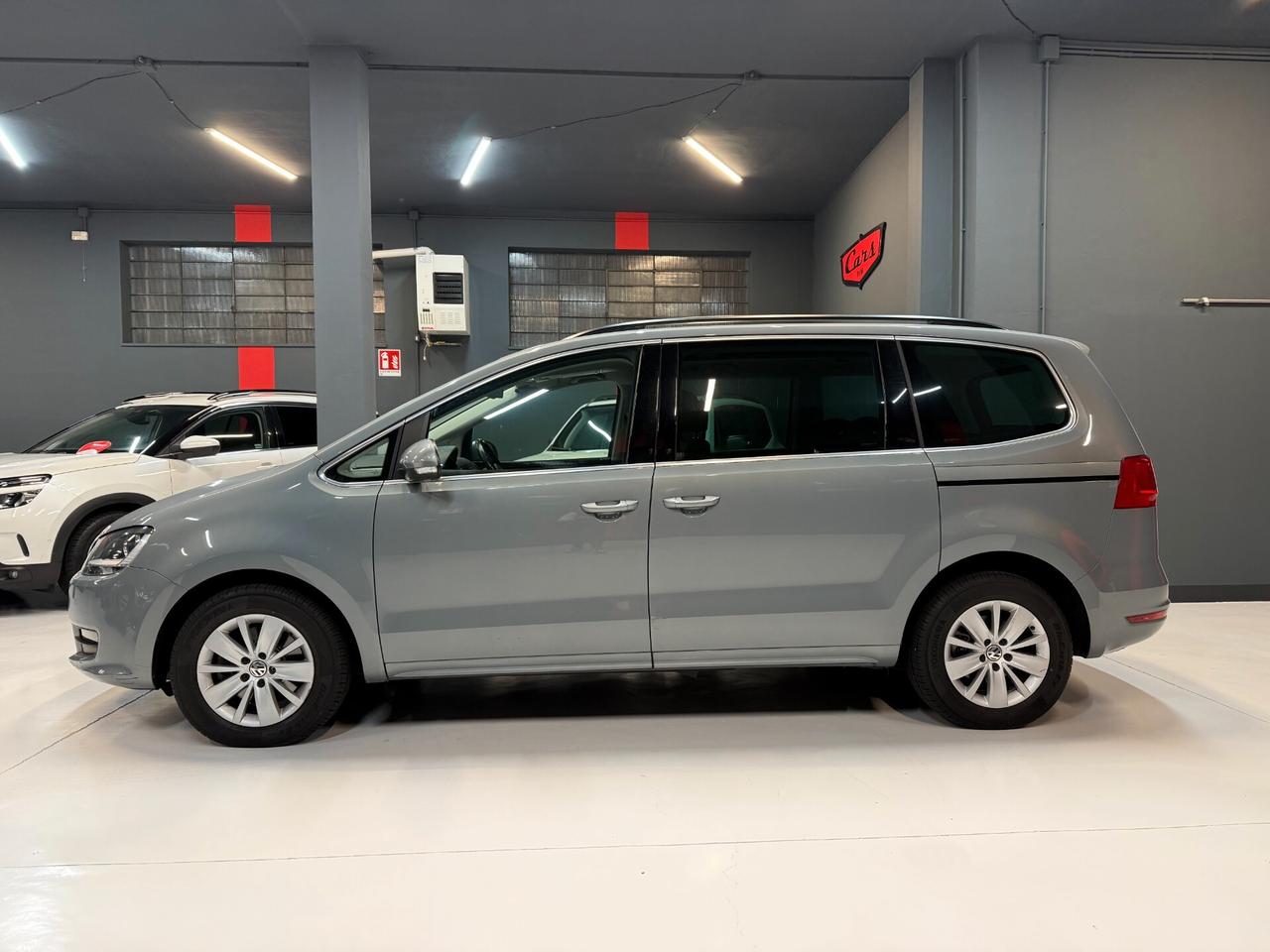 Volkswagen Sharan 2.0 TDI DSG Highline BlueMotion Technology