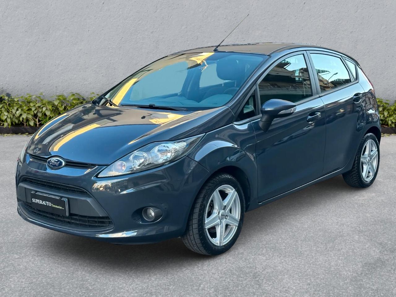 Ford Fiesta 1.4 TDCi 5 P OK neo patentati