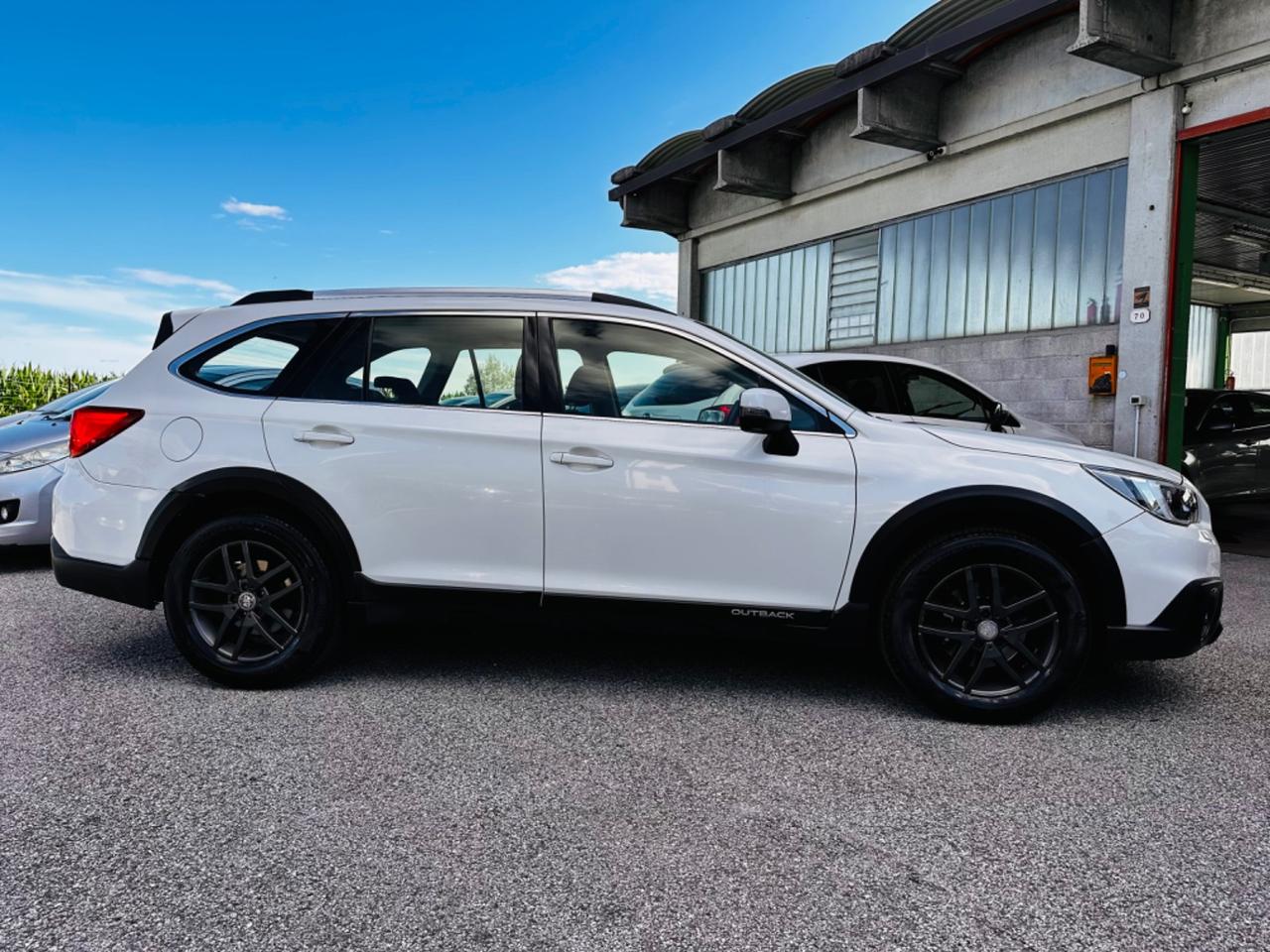 Subaru OUTBACK 2.0d-S Lineartronic Unlimited