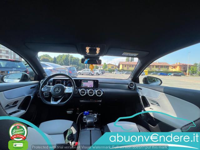 MERCEDES-BENZ A 250 Automatic Premium